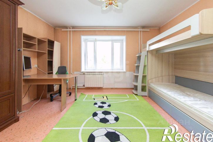 2-комн квартира улица 79-й Гвардейской Дивизии, 17,  д. 17