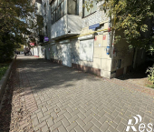 торговое помещение 41.2 кв м улица Елизаровых, 44