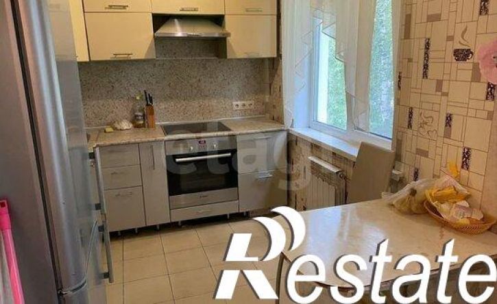 2-комн квартира улица Сергея Лазо, 28/2,  д. 28/2