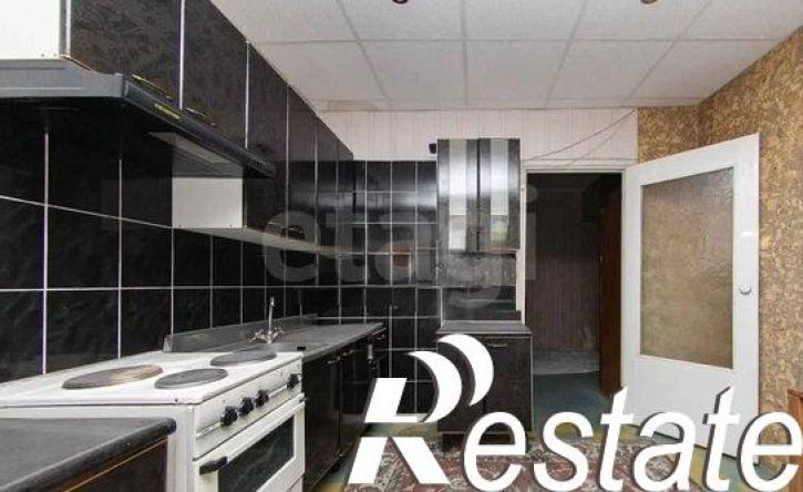 2-комн квартира улица Елизаровых, 70,  д. 70