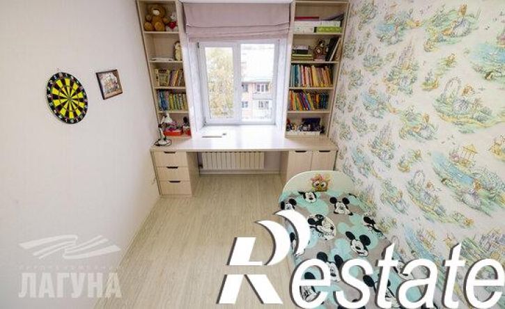 4-комн квартира улица Елизаровых, 39А,  д. 39А