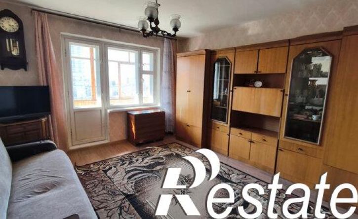 3-комн квартира улица Жуковского, 35,  д. 35