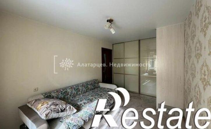 2-комн квартира улица Ференца Мюнниха, 11,  д. 11