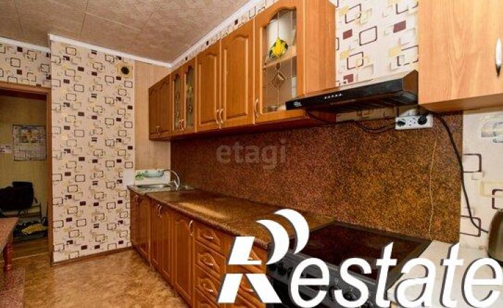3-комн квартира улица Ивана Черных, 24,  д. 24