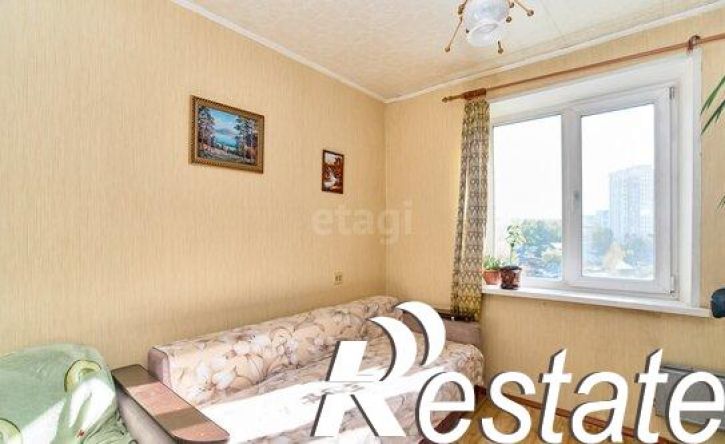 3-комн квартира улица Ивана Черных, 24,  д. 24