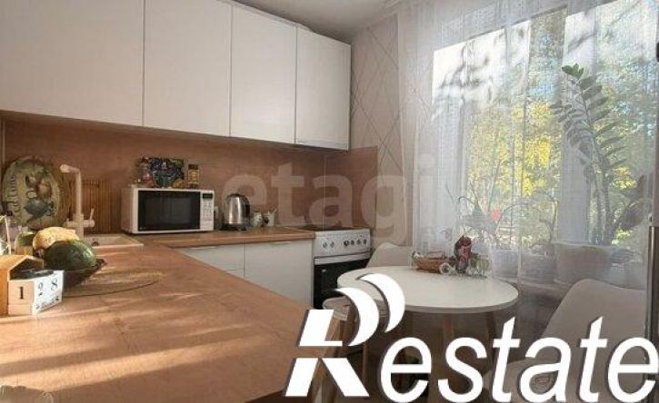 2-комн квартира улица Интернационалистов, 10,  д. 10