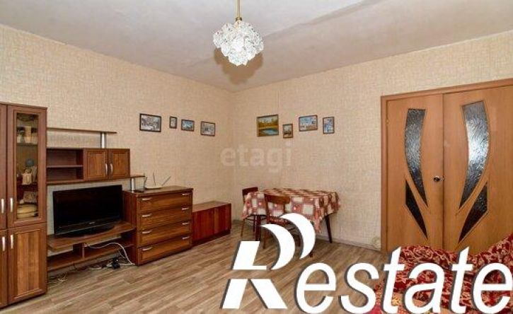 3-комн квартира улица Ивана Черных, 24,  д. 24