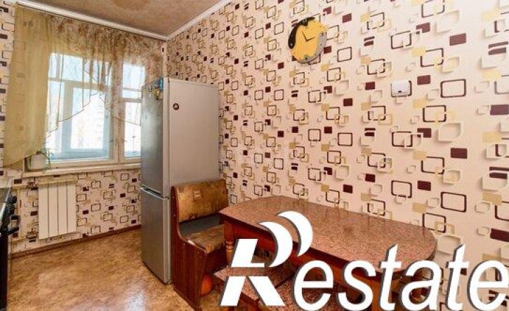 3-комн квартира улица Ивана Черных, 24,  д. 24