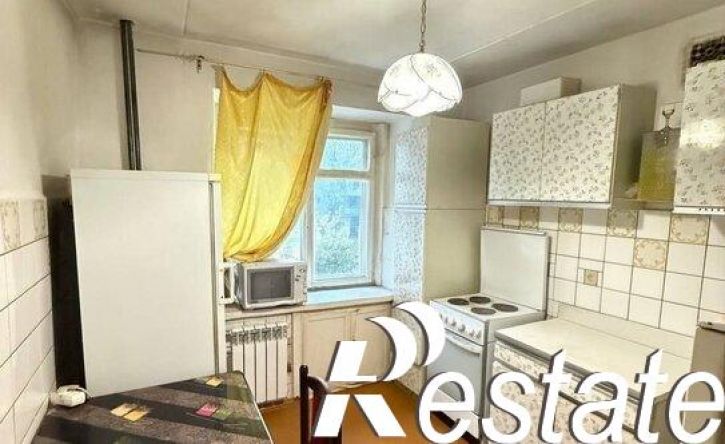 3-комн квартира улица Артёма, 15,  д. 15