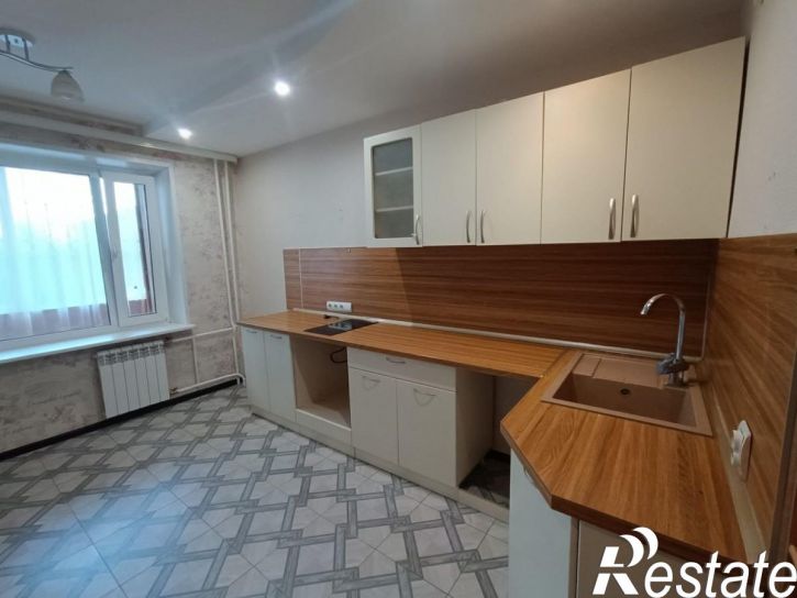 2-комн квартира ул. Ивана Черных, 22