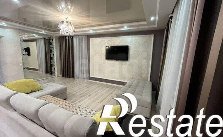 3-комн квартира Алтайская улица, 20,  д. 20