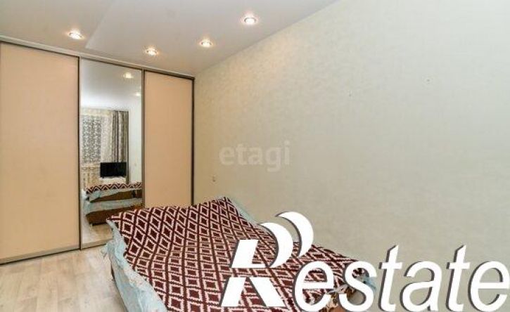 2-комн квартира Енисейская улица, 32,  д. 32