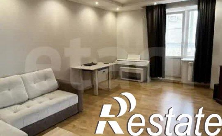 2-комн квартира улица Розы Люксембург, 81,  д. 81