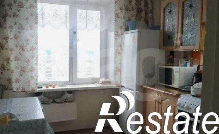 4-комн квартира улица Обручева, 18,  д. 18