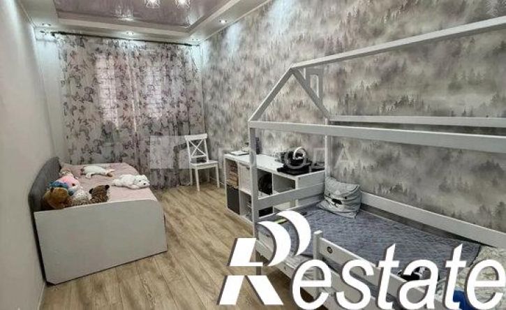 2-комн квартира Алтайская улица, 20,  д. 20