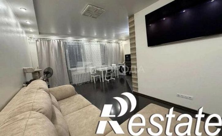 2-комн квартира Алтайская улица, 20,  д. 20