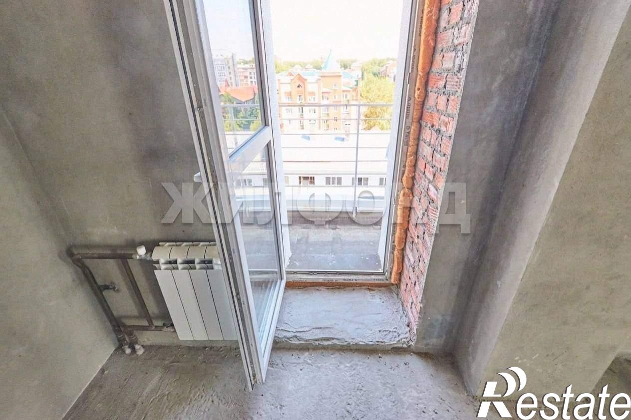 Купить квартиру за 22 000 000 рублей на Карташова улица, д.4