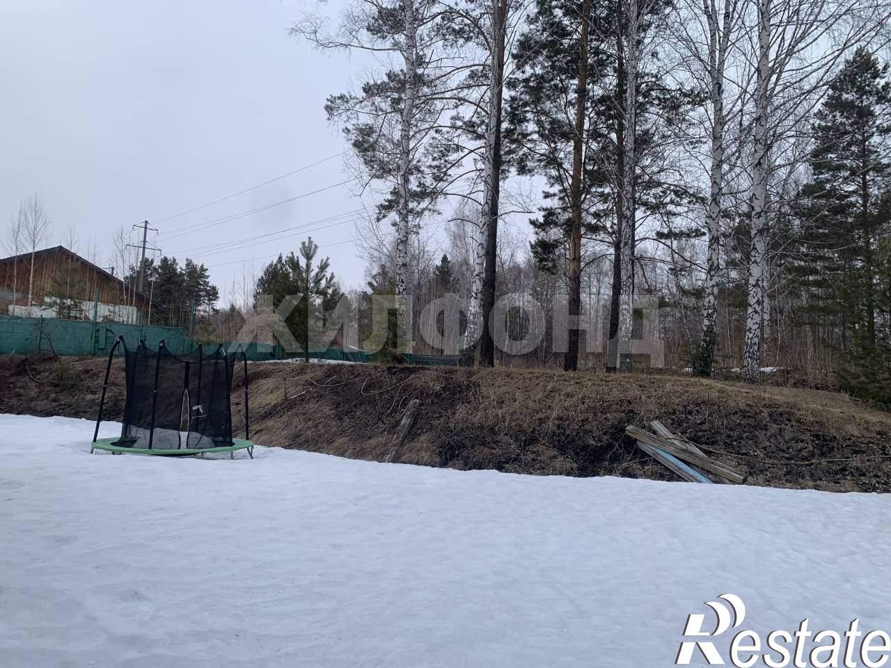 Купить дачу, дом, коттедж за 14 500 000 рублей на Листвянка улица, д.4