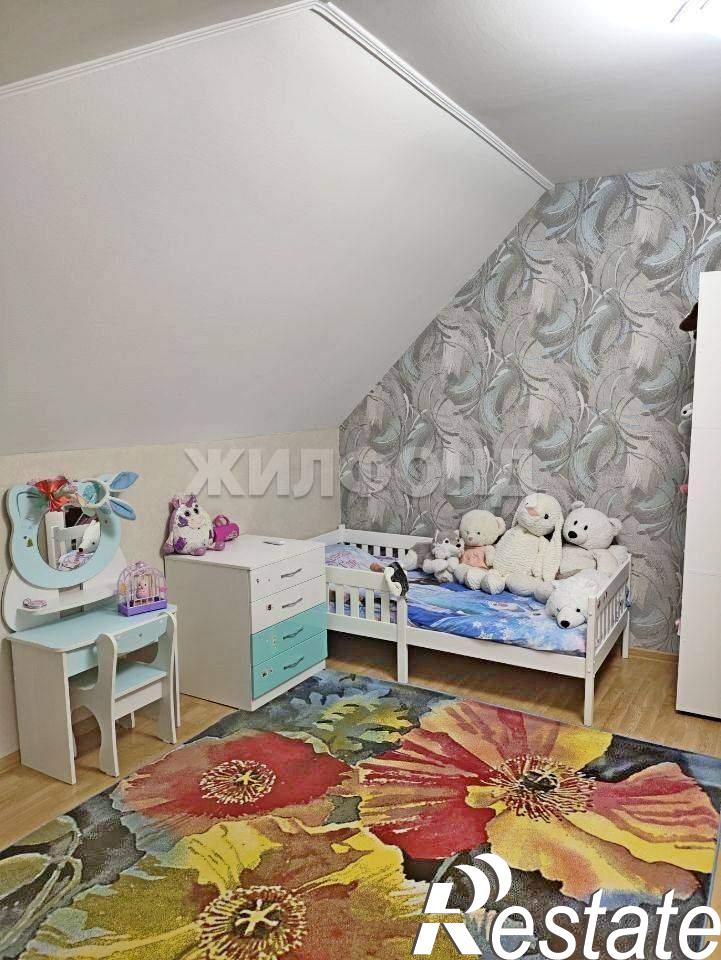 Купить дачу, дом, коттедж за 12 000 000 рублей на Степная улица