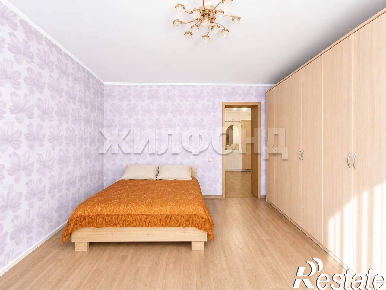 Купить дачу, дом, коттедж за 12 700 000 рублей на 4-я Степная улица