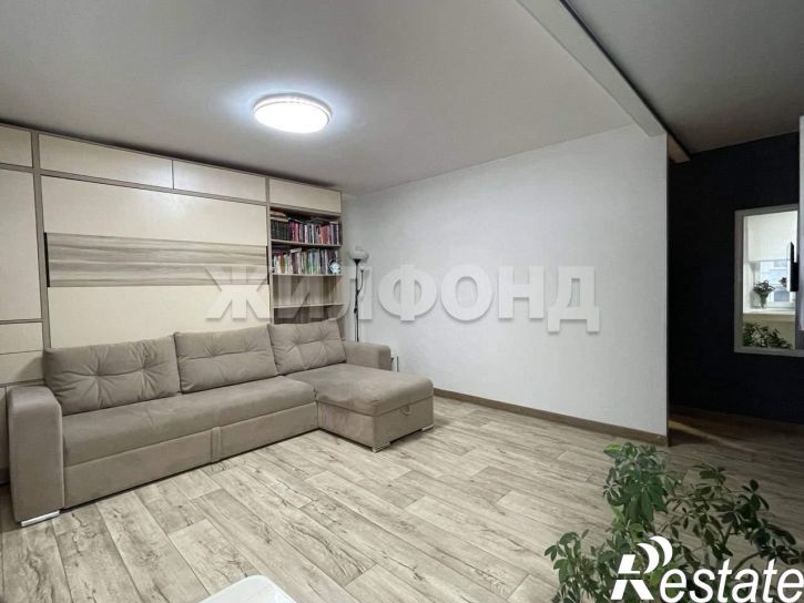 2-комн квартира Беринга улица, д.13/1