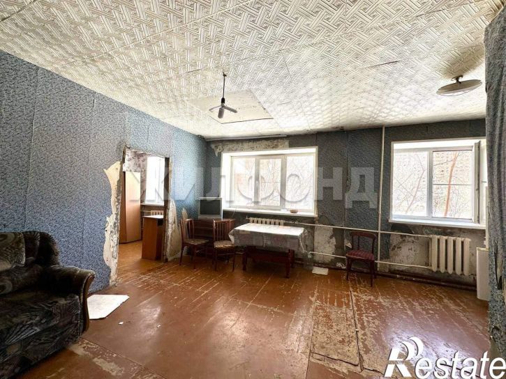 2-комн квартира Короленко улица, д.17
