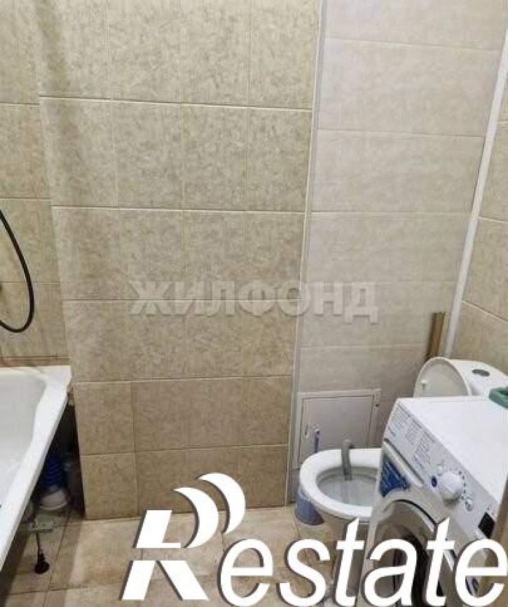 2-комн квартира Александра Угрюмова улица, д.2а