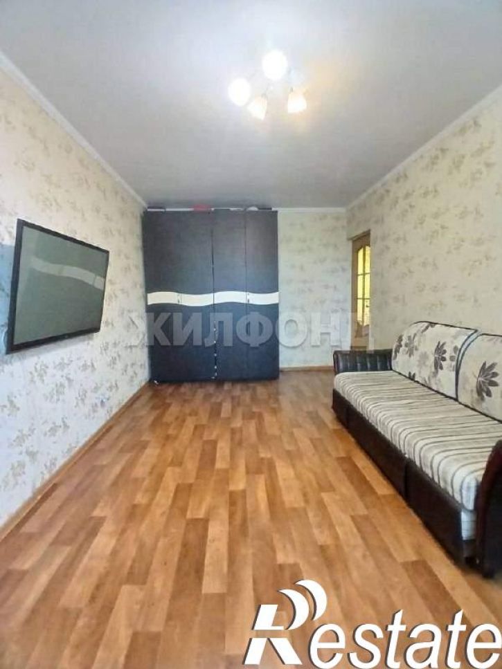 2-комн квартира 79-й Гвардейской дивизии улица, д.14