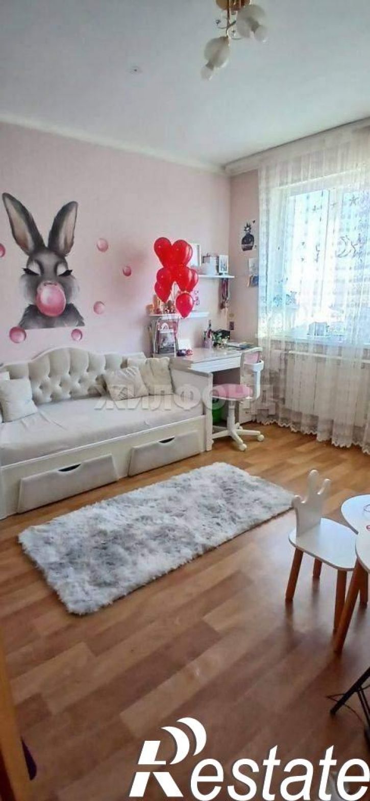 2-комн квартира 79-й Гвардейской дивизии улица, д.14