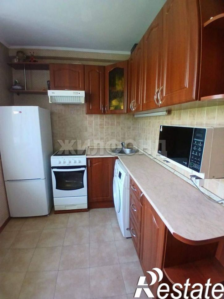 2-комн квартира 79-й Гвардейской дивизии улица, д.14