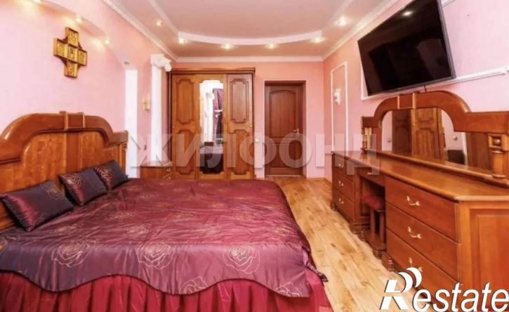 3-комн квартира Карповский переулок, д.12
