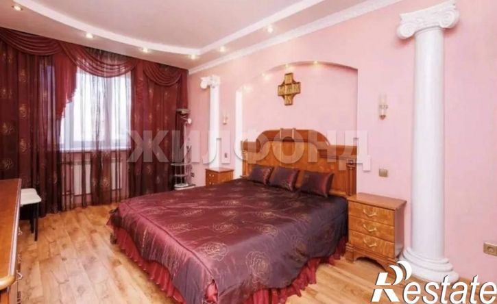 3-комн квартира Карповский переулок, д.12