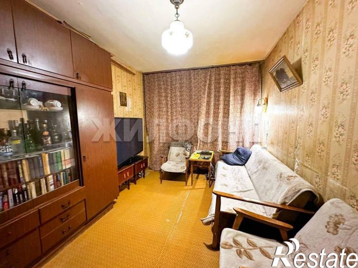 3-комн квартира Нахимова улица, д.15