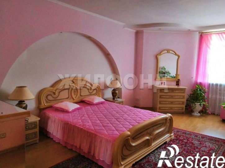 3-комн квартира Тихий переулок, д.28