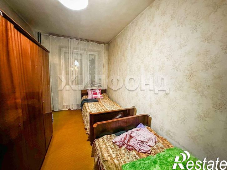 3-комн квартира Нахимова улица, д.15