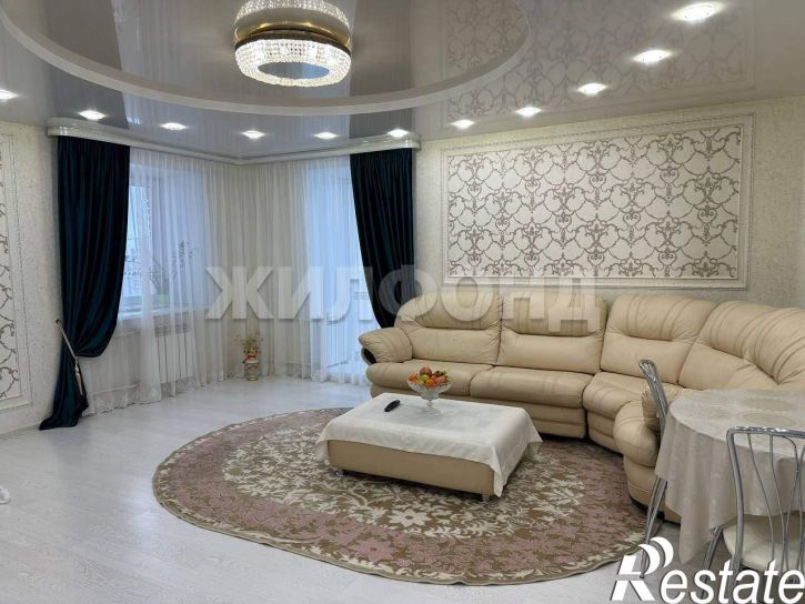 3-комн квартира Ивана Черных улица, д.30