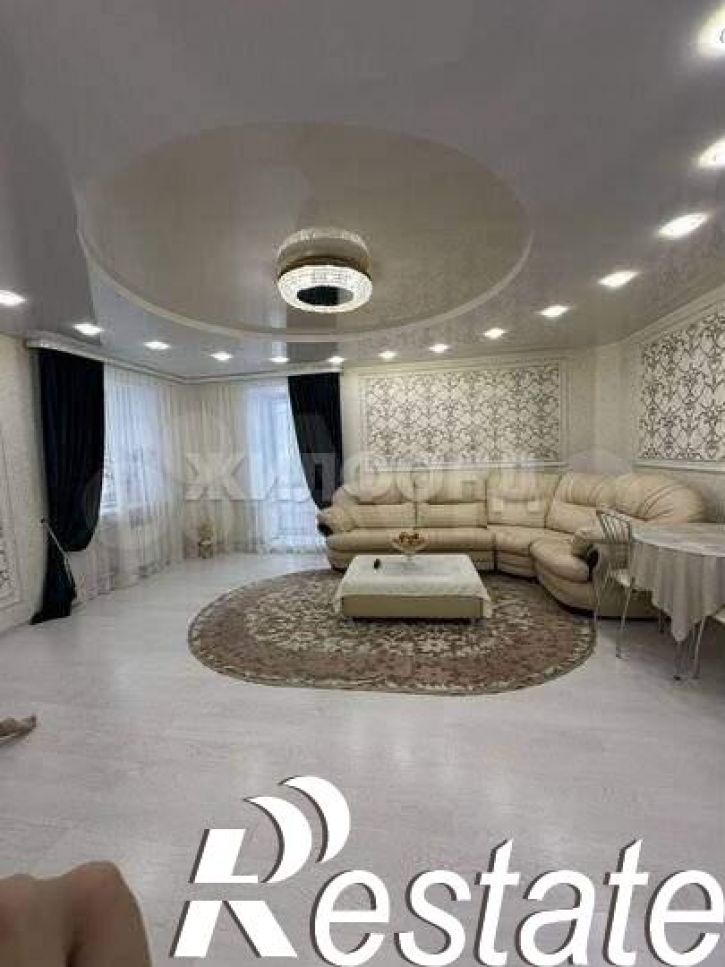 3-комн квартира Ивана Черных улица, д.30