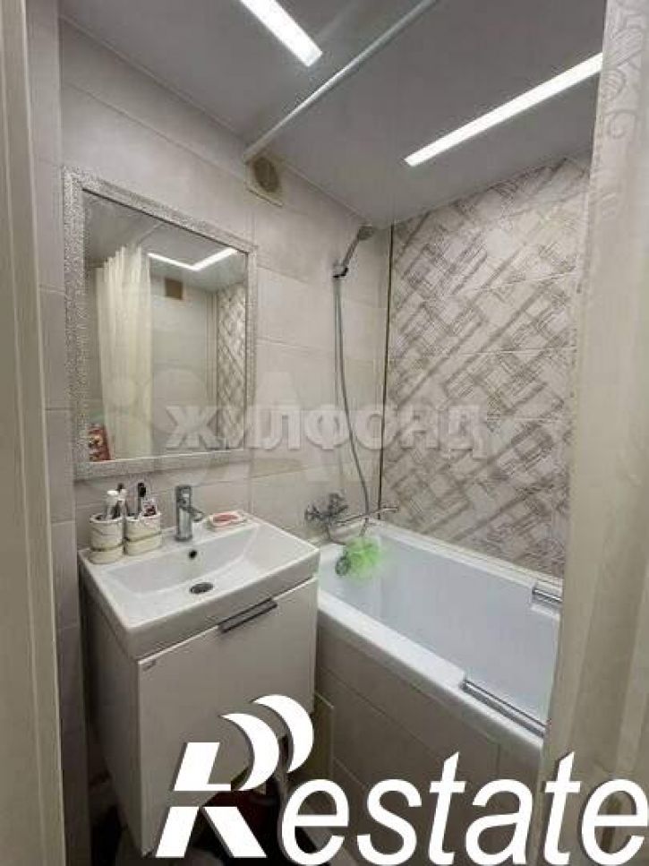 3-комн квартира Ивана Черных улица, д.30