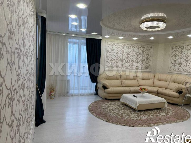 3-комн квартира Ивана Черных улица, д.30