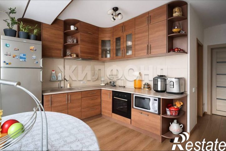 3-комн квартира Яковлева улица, д.15