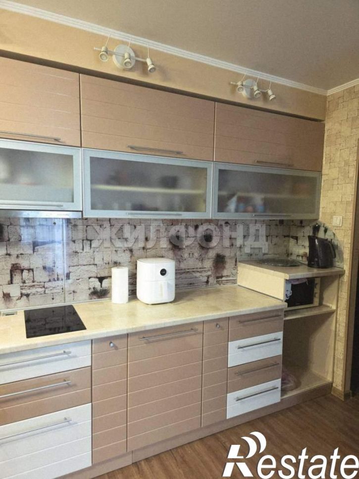 3-комн квартира Дальне-Ключевская улица, д.16б