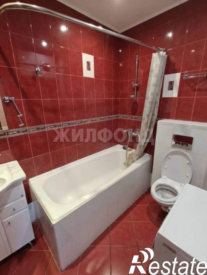3-комн квартира 79-й Гвардейской дивизии улица, д.24