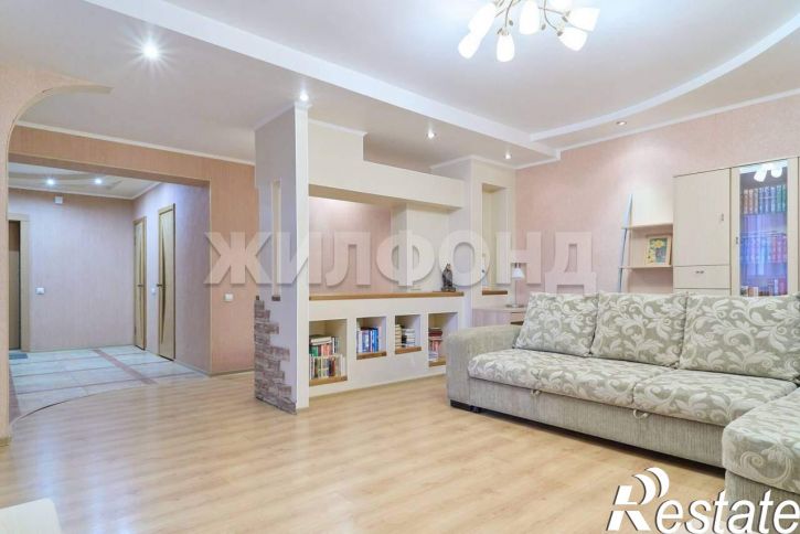 3-комн квартира Новосибирская улица, д.8