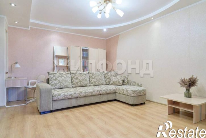 3-комн квартира Новосибирская улица, д.8