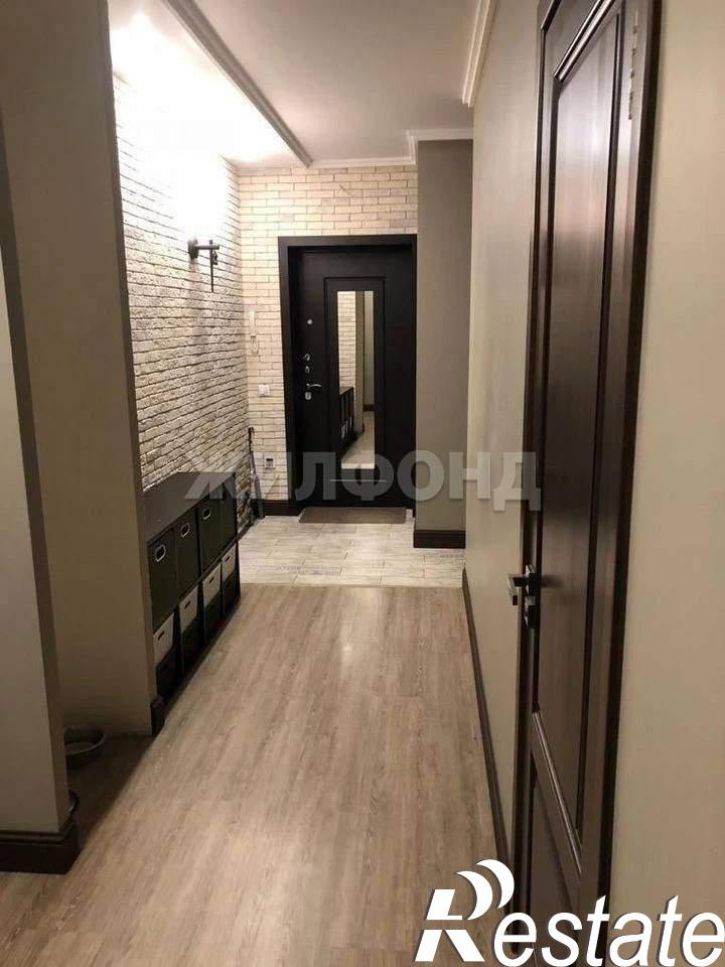 3-комн квартира Ленина проспект, д.157