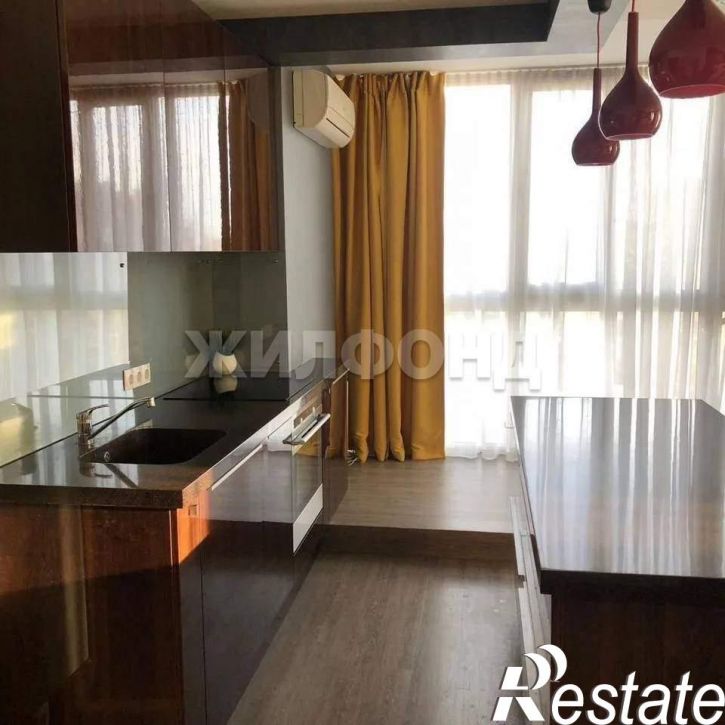 3-комн квартира Ленина проспект, д.157