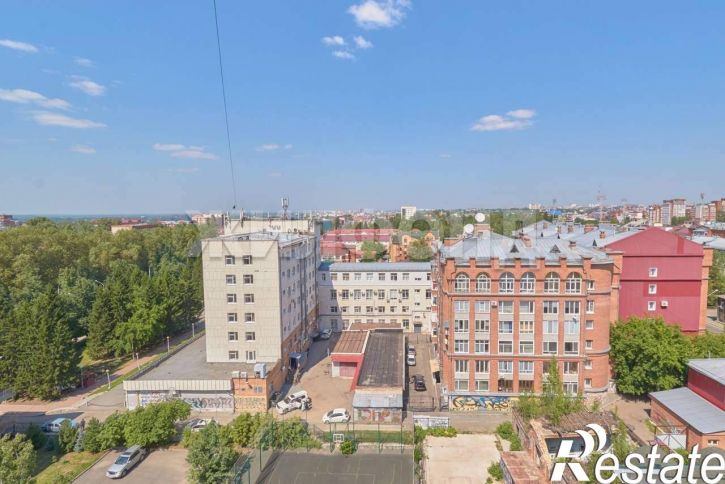 3-комн квартира Карташова улица, д.4