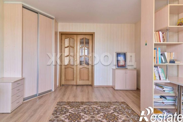3-комн квартира Белинского улица, д.33/1