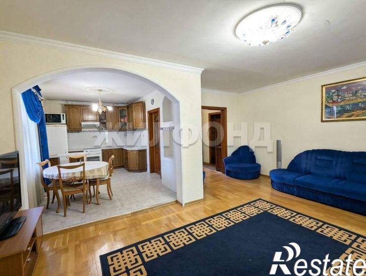 4-комн квартира Нечевский переулок, д.24