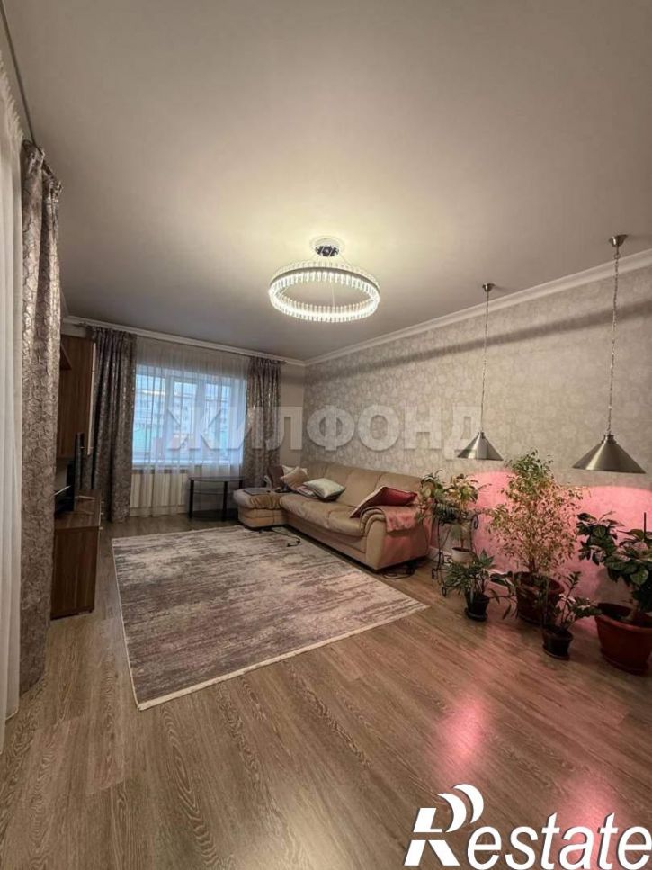 4-комн квартира Лебедева улица, д.38
